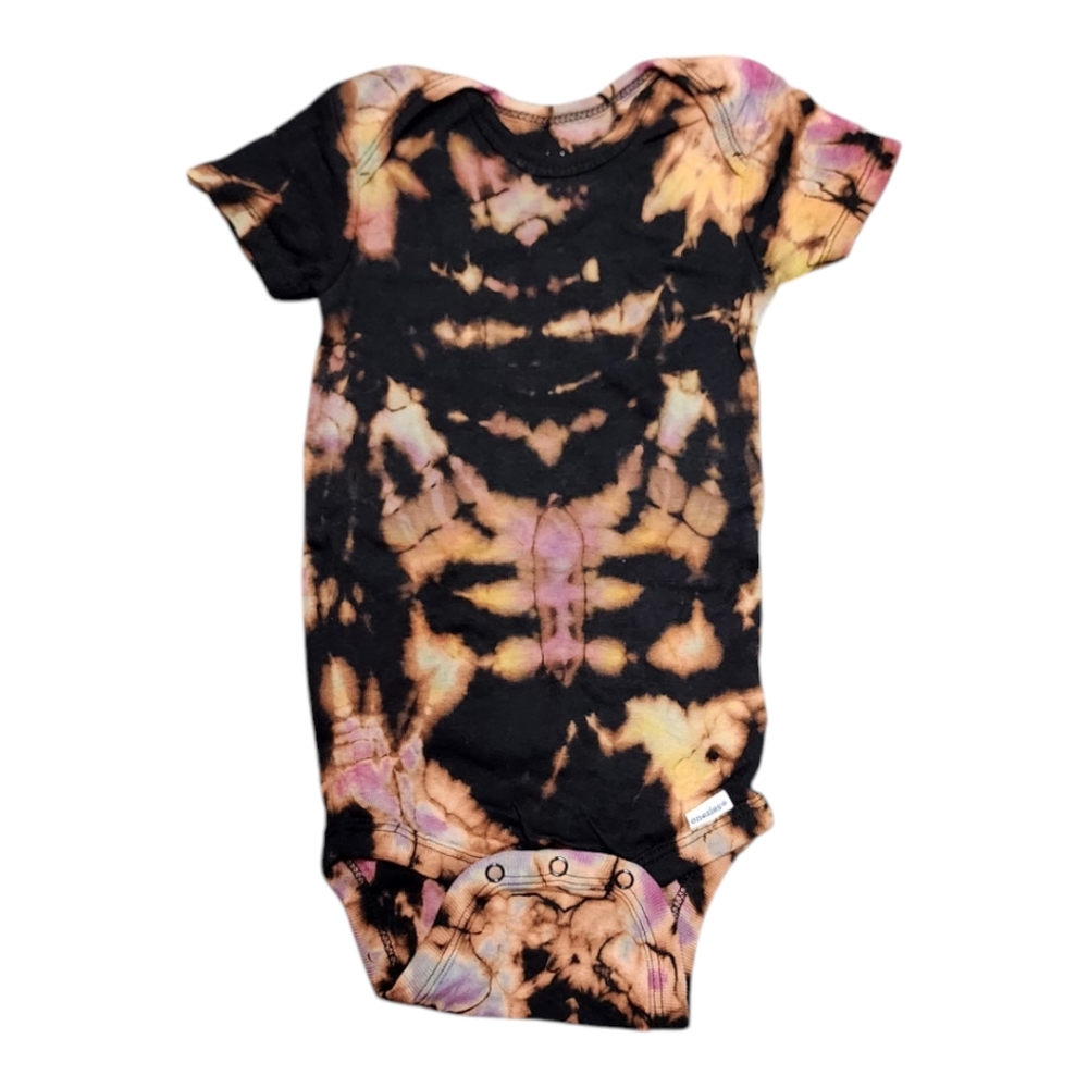 Gerber Baby Reverse Tie Dye Abstract Butterfly Unisex Bodysuit 12 months
